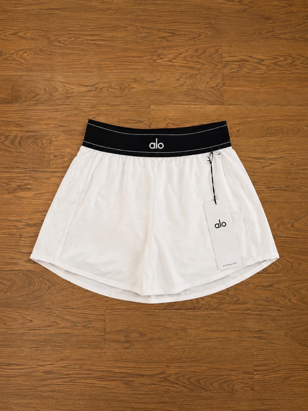 ALO Match Point Tennis White Skirt Size L